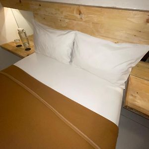 Single kamar superior